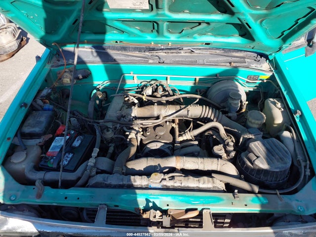 1992 Isuzu Amigo მანქანა იყიდება აუქციონზე, vin: JACBG07E1N9805738, აუქციონის ნომერი: 44527562
