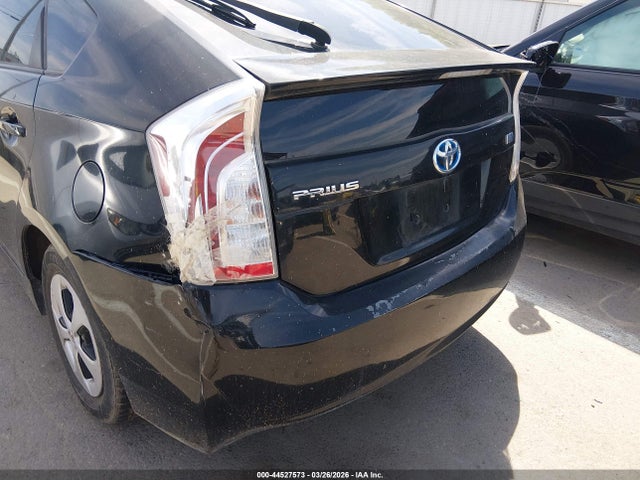 Toyota Prius Two 2014 JTDKN3DU5E0358680 Image 16