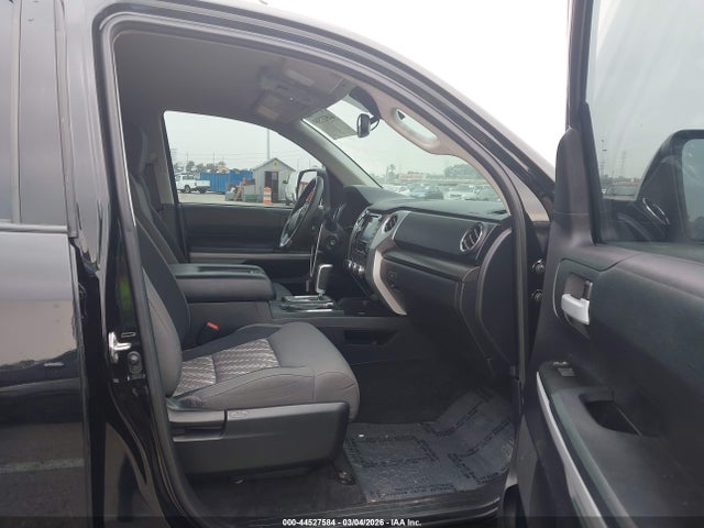 5TFDY5F13LX955636 Toyota Tundra Sr5
