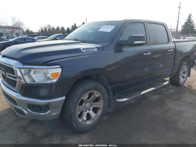 2019 RAM 1500 1C6SRFFT3KN689970 Photo 1