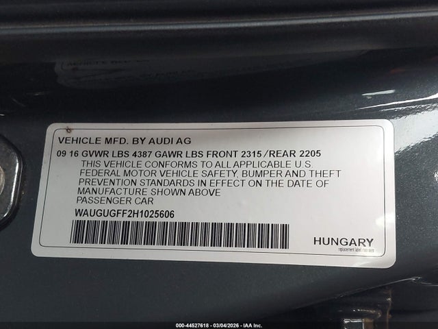 2017 AUDI A3 WAUGUGFF2H1025606 Photo 8