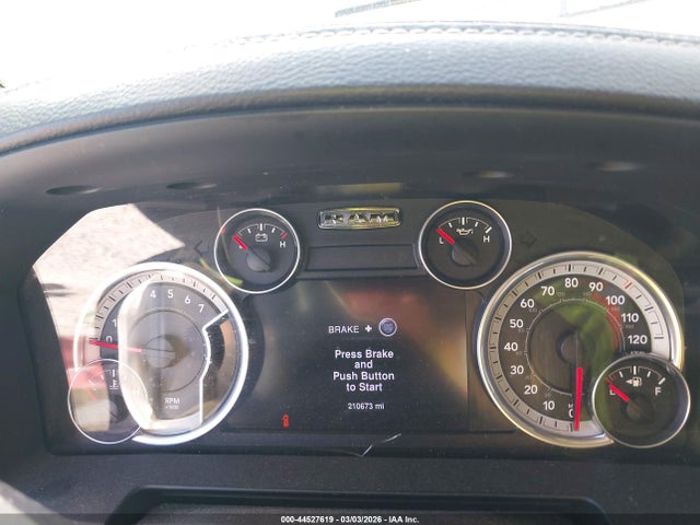 44527619 :رقم المزاد ، 1C6RR6NT5GS106484 vin ، 2016 Ram 1500 Laramie مزاد بيع
