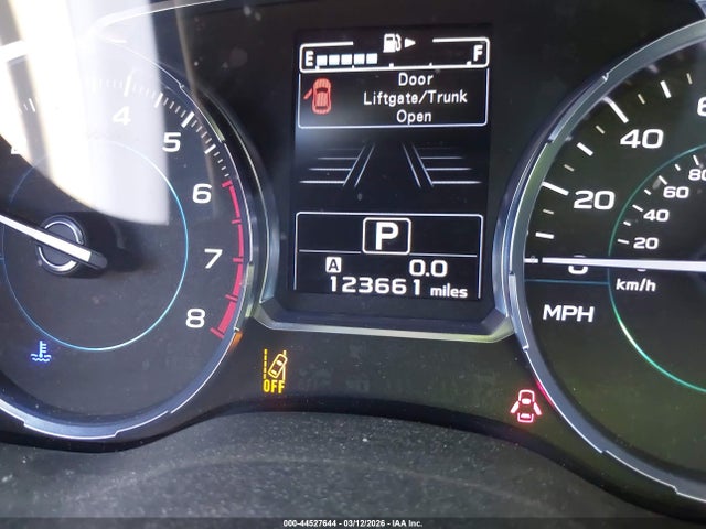 Subaru Forester 2.5i Limited 2017 JF2SJARC5HH522243 Image 16