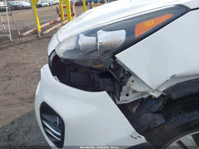 KNDPMCAC3J7444933 KIA Sportage Lx