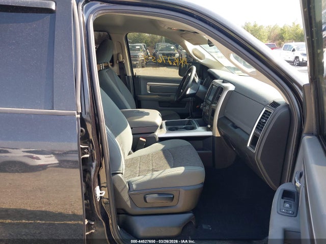 Продажа на аукционе авто 2018 Ram 1500 Big Horn  4x4 5'7 Box, vin: 1C6RR7LT3JS243214, номер лота: 44527650