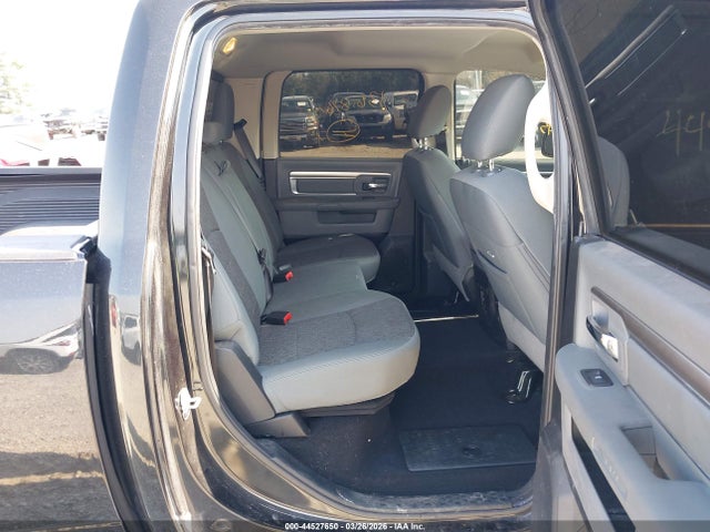 Продажа на аукционе авто 2018 Ram 1500 Big Horn  4x4 5'7 Box, vin: 1C6RR7LT3JS243214, номер лота: 44527650