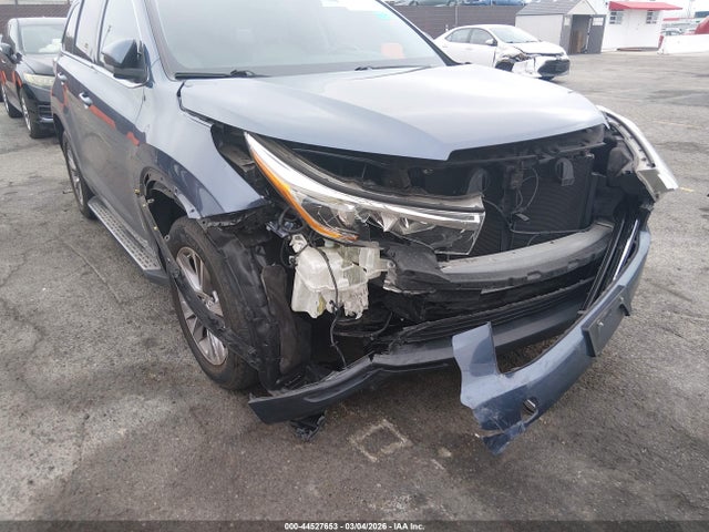 Toyota Highlander Xle V6 2014 5TDKKRFH3ES023152 Image 6