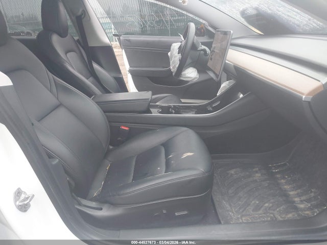 2020 TESLA MODEL 3 5YJ3E1EB5LF665657 Photo 4