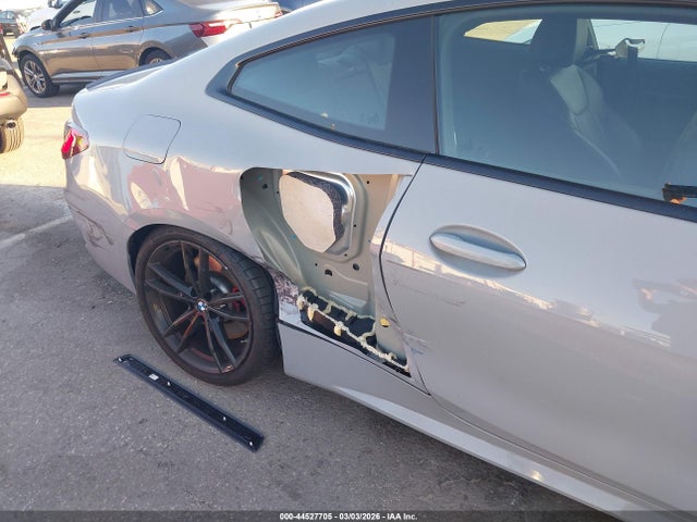 44527705 :رقم المزاد ، WBA53AP04PCL69314 vin ، 2023 Bmw 430i مزاد بيع