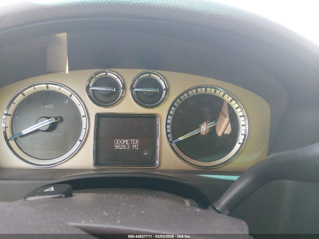 Продаж на аукціоні авто 2010 Cadillac Escalade Esv Platinum Edition, vin: 1GYUKKEF9AR193096, номер лоту: 44527711