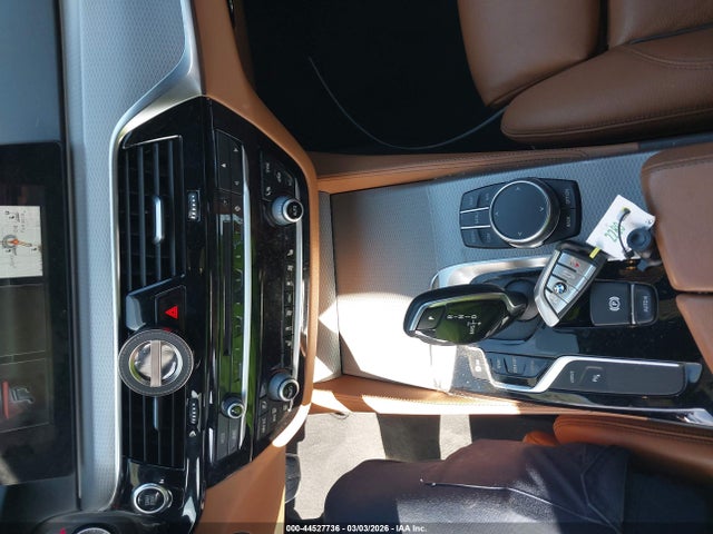 2018 BMW 530E WBAJA9C5XJB250975 Photo 10