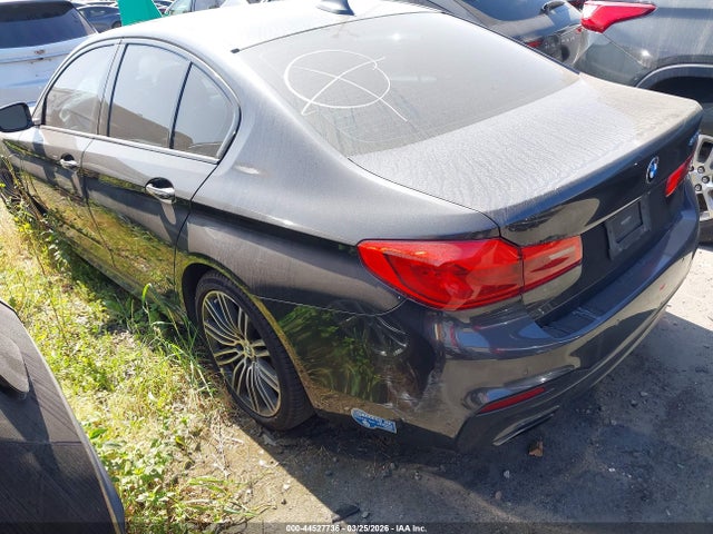 2018 BMW 530E WBAJA9C5XJB250975 Photo 2