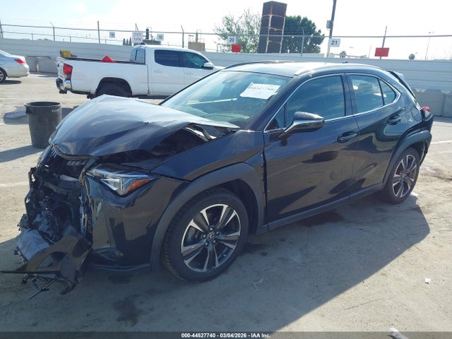 44527740 :رقم المزاد ، JTHY3JBH3K2015410 vin ، 2019 Lexus Ux 200 مزاد بيع