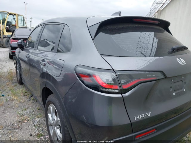2025 HONDA HR-V 3CZRZ1H31SM742645 Photo 2