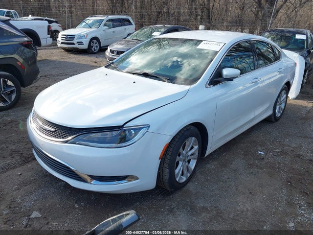 Продажа на аукционе авто 2015 Chrysler 200 Limited, vin: 1C3CCCAB5FN542412, номер лота: 44527754