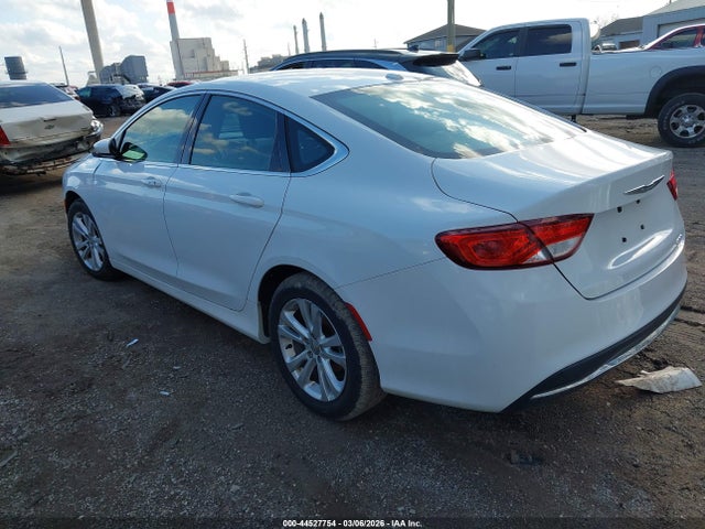 Продажа на аукционе авто 2015 Chrysler 200 Limited, vin: 1C3CCCAB5FN542412, номер лота: 44527754