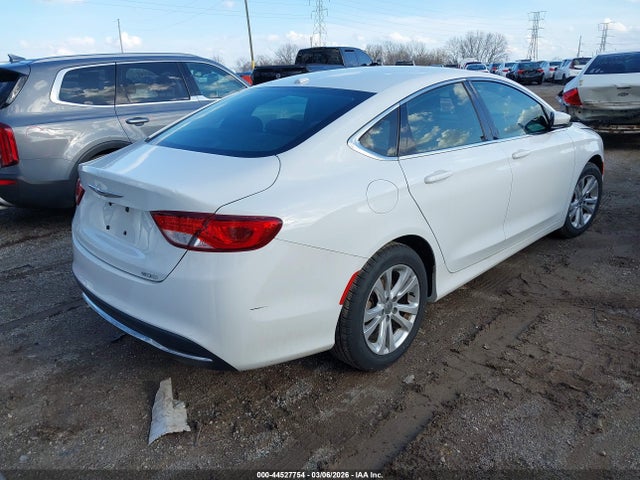 Продажа на аукционе авто 2015 Chrysler 200 Limited, vin: 1C3CCCAB5FN542412, номер лота: 44527754