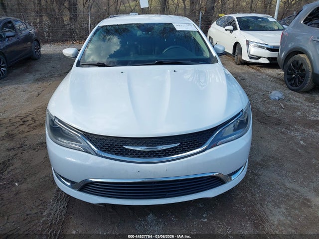 Продажа на аукционе авто 2015 Chrysler 200 Limited, vin: 1C3CCCAB5FN542412, номер лота: 44527754