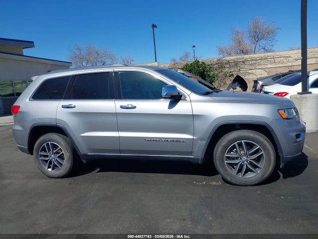1C4RJEBG2HC965027 Jeep Grand Cherokee Limited 4x2