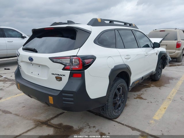 4S4BTGUD7S3137066 Subaru Outback Wilderness