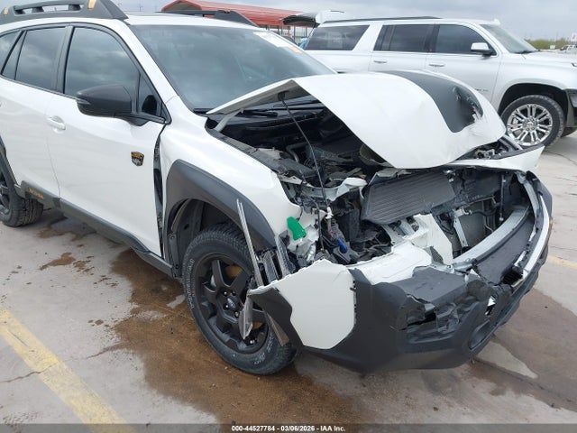 4S4BTGUD7S3137066 Subaru Outback Wilderness