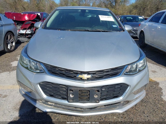 Aukcja sprzedaży 2018 Chevrolet Cruze Ls Auto, vin: 1G1BC5SM8J7172257, numer aukcji: 44527804