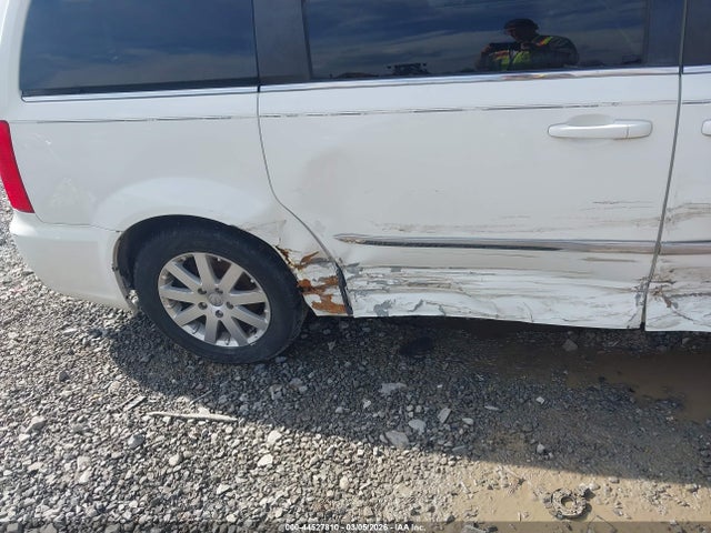 44527810 :رقم المزاد ، 2C4RC1BG6DR777860 vin ، 2013 Chrysler Town & Country Touring مزاد بيع