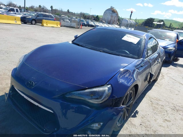 JF1ZNAA12G8702604 Scion FR-S