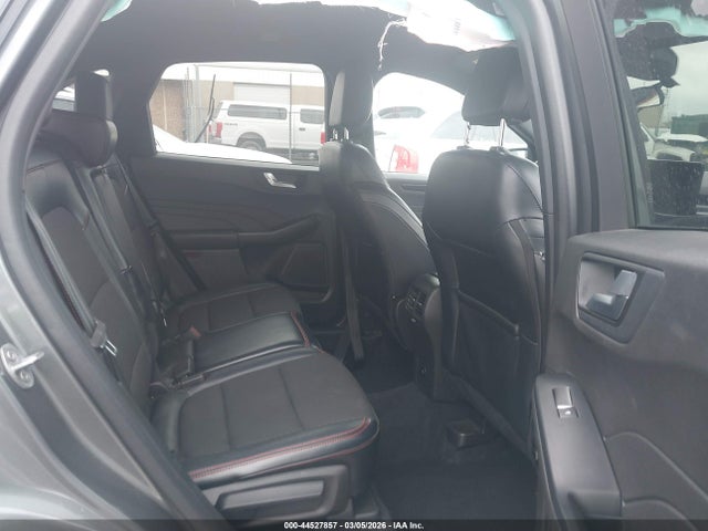 2023 Ford Escape St-line მანქანა იყიდება აუქციონზე, vin: 1FMCU0MN5PUB30233, აუქციონის ნომერი: 44527857