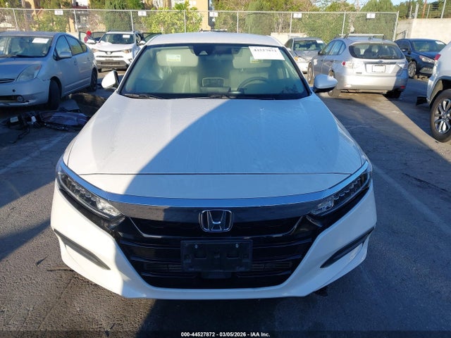 Honda ACCORD LX 2019 1HGCV1F1XKA165945 Image 13