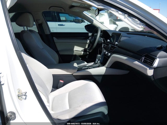 Honda ACCORD LX 2019 1HGCV1F1XKA165945 Image 5