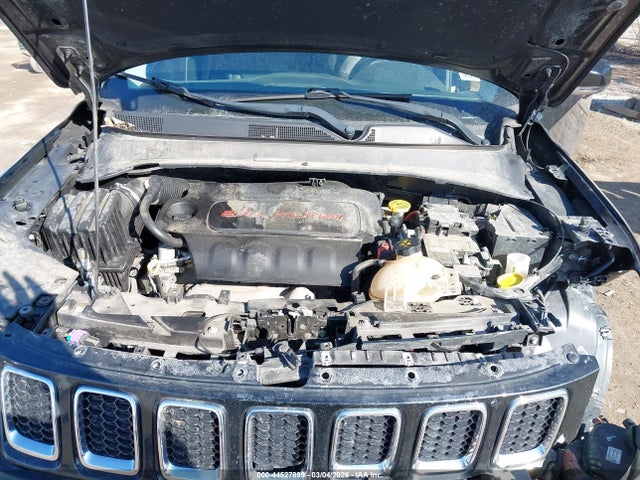 2018 JEEP COMPASS 3C4NJDCB7JT334179 Photo 9