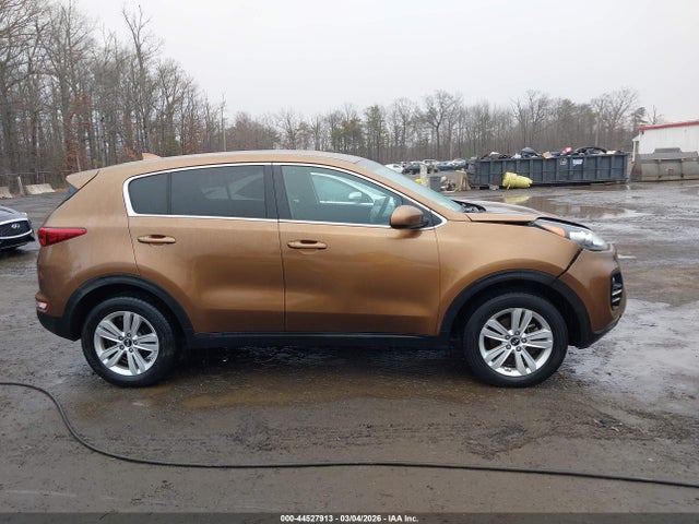 Auction sale of the 2017 Kia Sportage Lx, vin: KNDPMCAC2H7093765, lot number: 44527913
