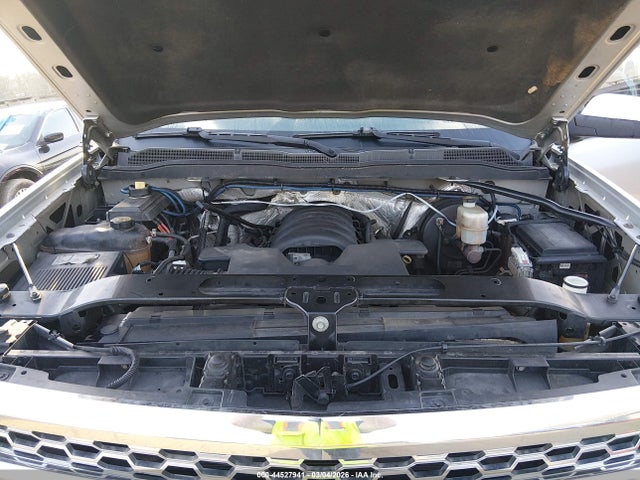 Продажа на аукционе авто 2015 Chevrolet Silverado 1500 1lt, vin: 3GCUKREC9FG105370, номер лота: 44527941