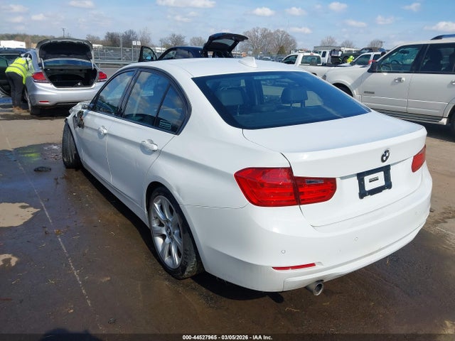 44527965 :رقم المزاد ، WBA3B1G57FNT07785 vin ، 2015 Bmw 320i مزاد بيع