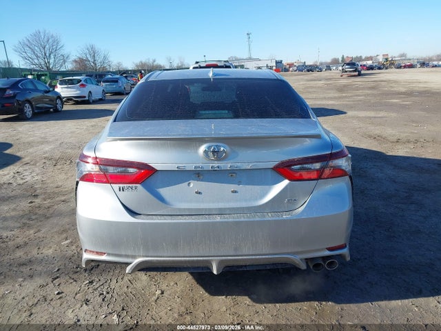 4T1G11AK7NU048687 Toyota CAMRY SE
