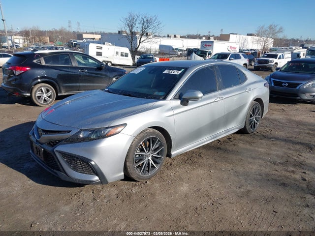 4T1G11AK7NU048687 Toyota CAMRY SE