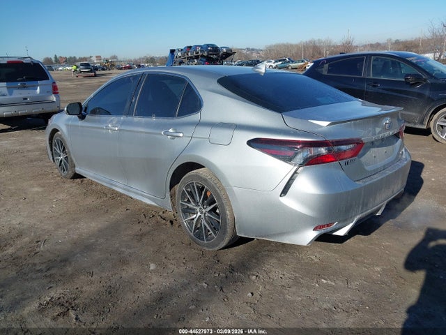 4T1G11AK7NU048687 Toyota CAMRY SE