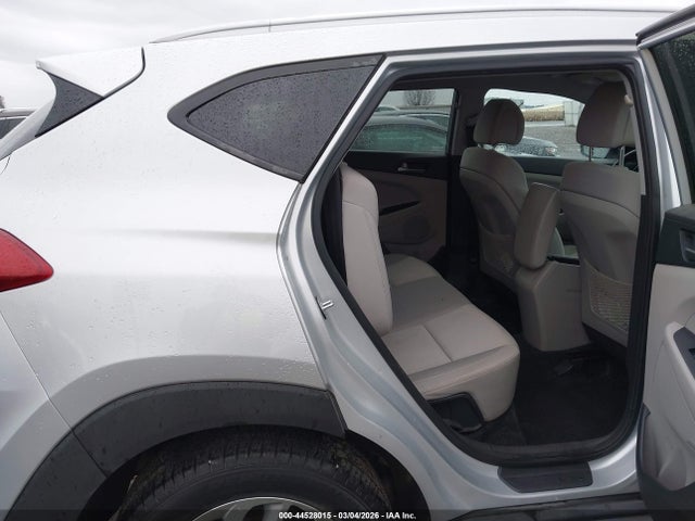 Hyundai TUCSON SEL 2018 KM8J3CA42JU719691 Image 8