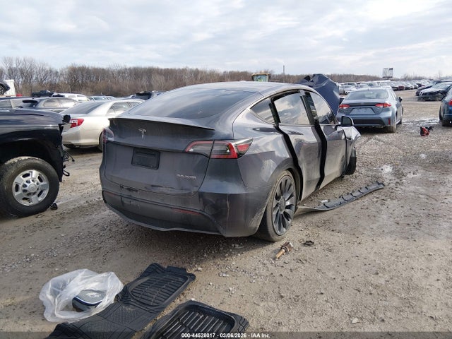 2021 TESLA MODEL Y 5YJYGDEF0MF247853 Photo 3