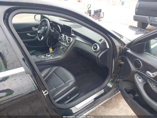 Продаж на аукціоні авто 2017 Mercedes-benz C 300, vin: 55SWF4JB7HU231408, номер лоту: 44528036