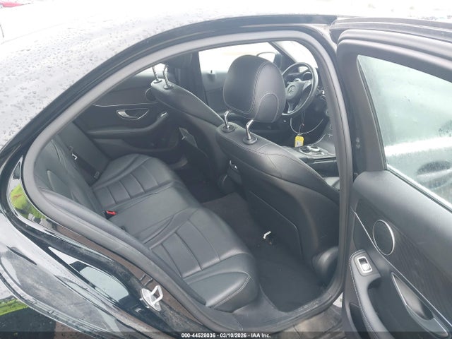 Продаж на аукціоні авто 2017 Mercedes-benz C 300, vin: 55SWF4JB7HU231408, номер лоту: 44528036