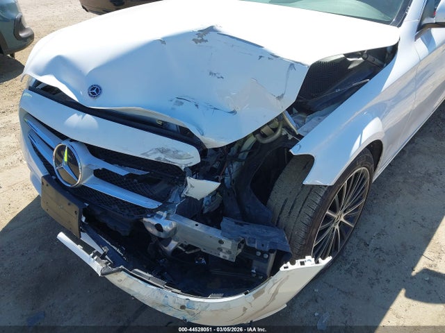 55SWF8DB1KU300118 Mercedes-Benz C 300