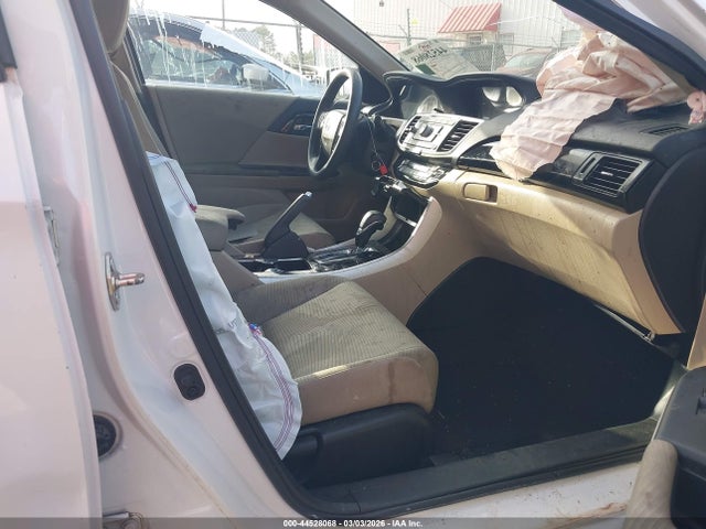 1HGCR2F3XGA136206 Honda ACCORD LX