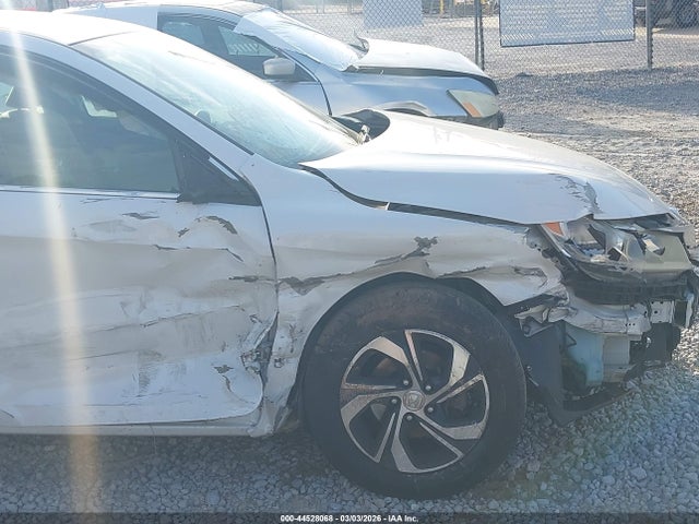 1HGCR2F3XGA136206 Honda ACCORD LX