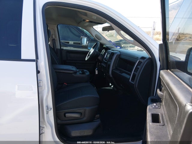 44528115 :رقم المزاد ، 3C6RR6KT8MG670251 vin ، 2021 Ram 1500 Classic Tradesman  4x2 5'7 Box مزاد بيع