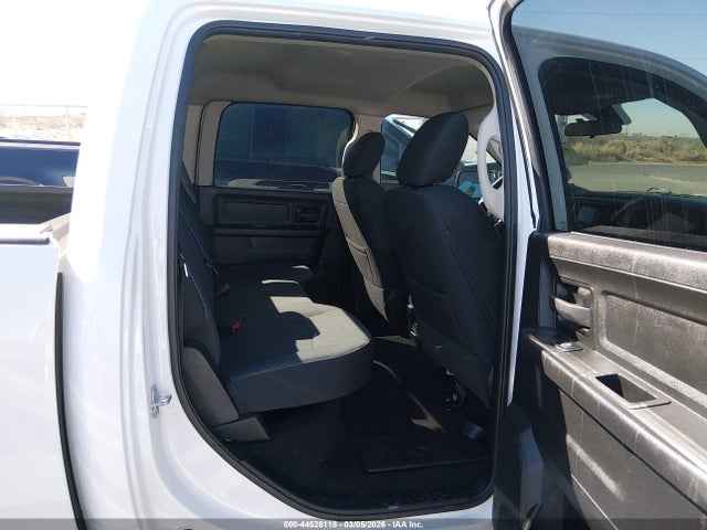 44528115 :رقم المزاد ، 3C6RR6KT8MG670251 vin ، 2021 Ram 1500 Classic Tradesman  4x2 5'7 Box مزاد بيع