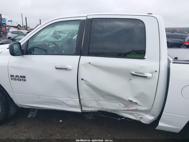 2015 RAM 1500 1C6RR7LG2FS502334 Photo 5