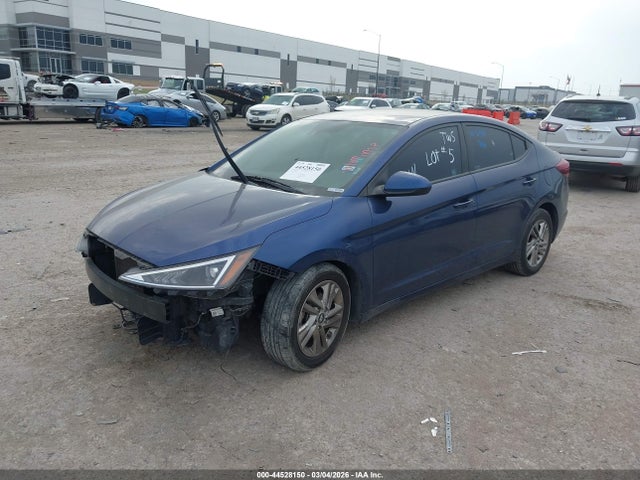 Auction sale of the 2019 Hyundai Elantra Sel, vin: 5NPD84LF6KH483971, lot number: 44528150