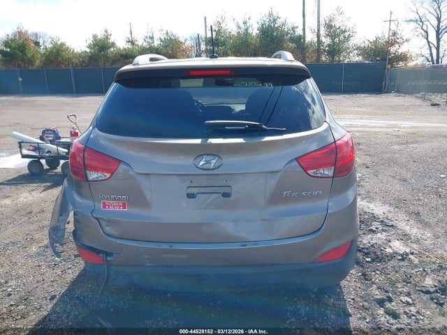 44528152 :رقم المزاد ، KM8JU3AC1BU210925 vin ، 2011 Hyundai Tucson Gls مزاد بيع